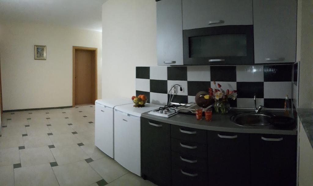 Ps Apartments - Peshtani Peštani Zewnętrze zdjęcie